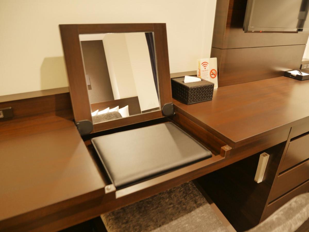 Red Roof Inn & Suites Osaka Namba Nipponbashi Екстериор снимка
