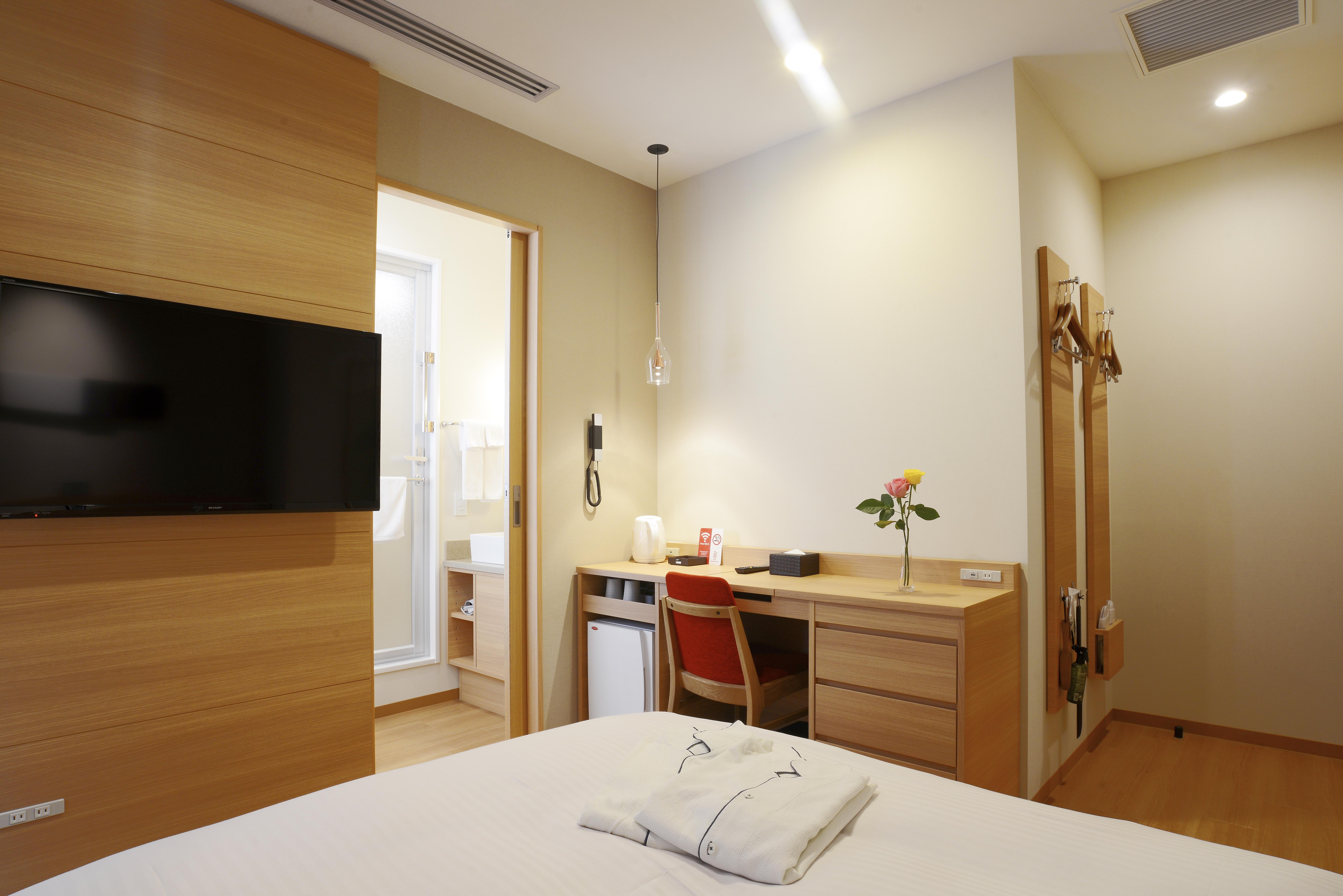 Red Roof Inn & Suites Osaka Namba Nipponbashi Екстериор снимка