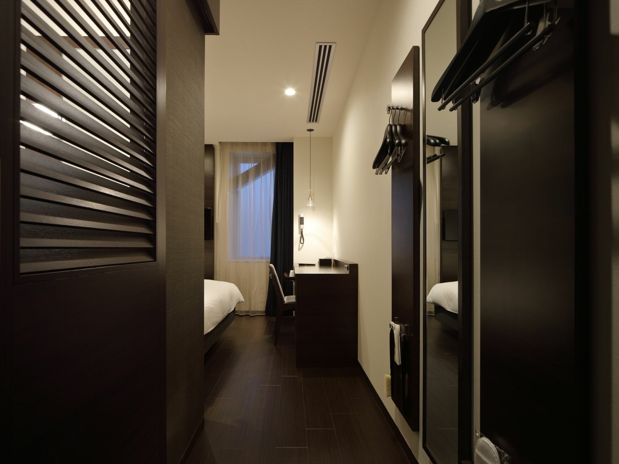 Red Roof Inn & Suites Osaka Namba Nipponbashi Екстериор снимка