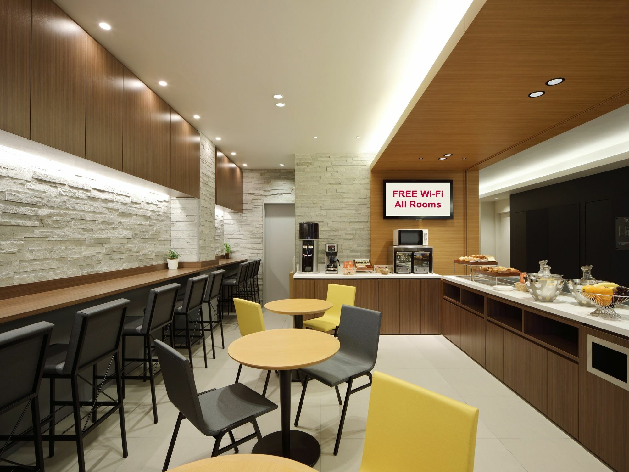Red Roof Inn & Suites Osaka Namba Nipponbashi Екстериор снимка