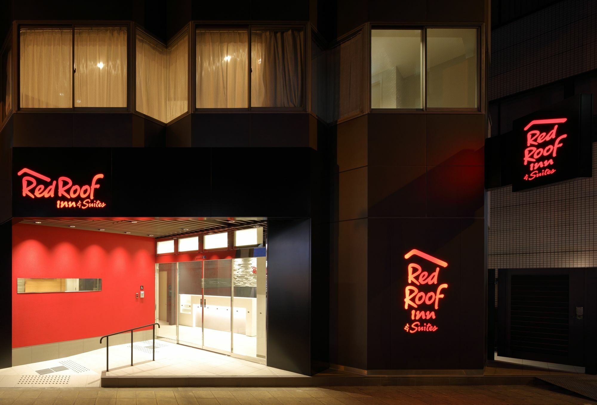 Red Roof Inn & Suites Osaka Namba Nipponbashi Екстериор снимка