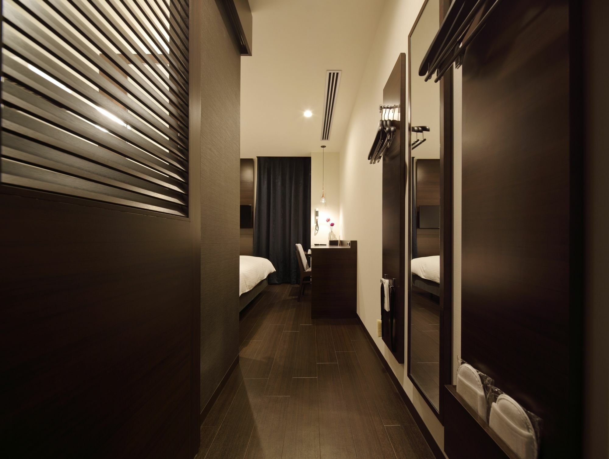 Red Roof Inn & Suites Osaka Namba Nipponbashi Екстериор снимка