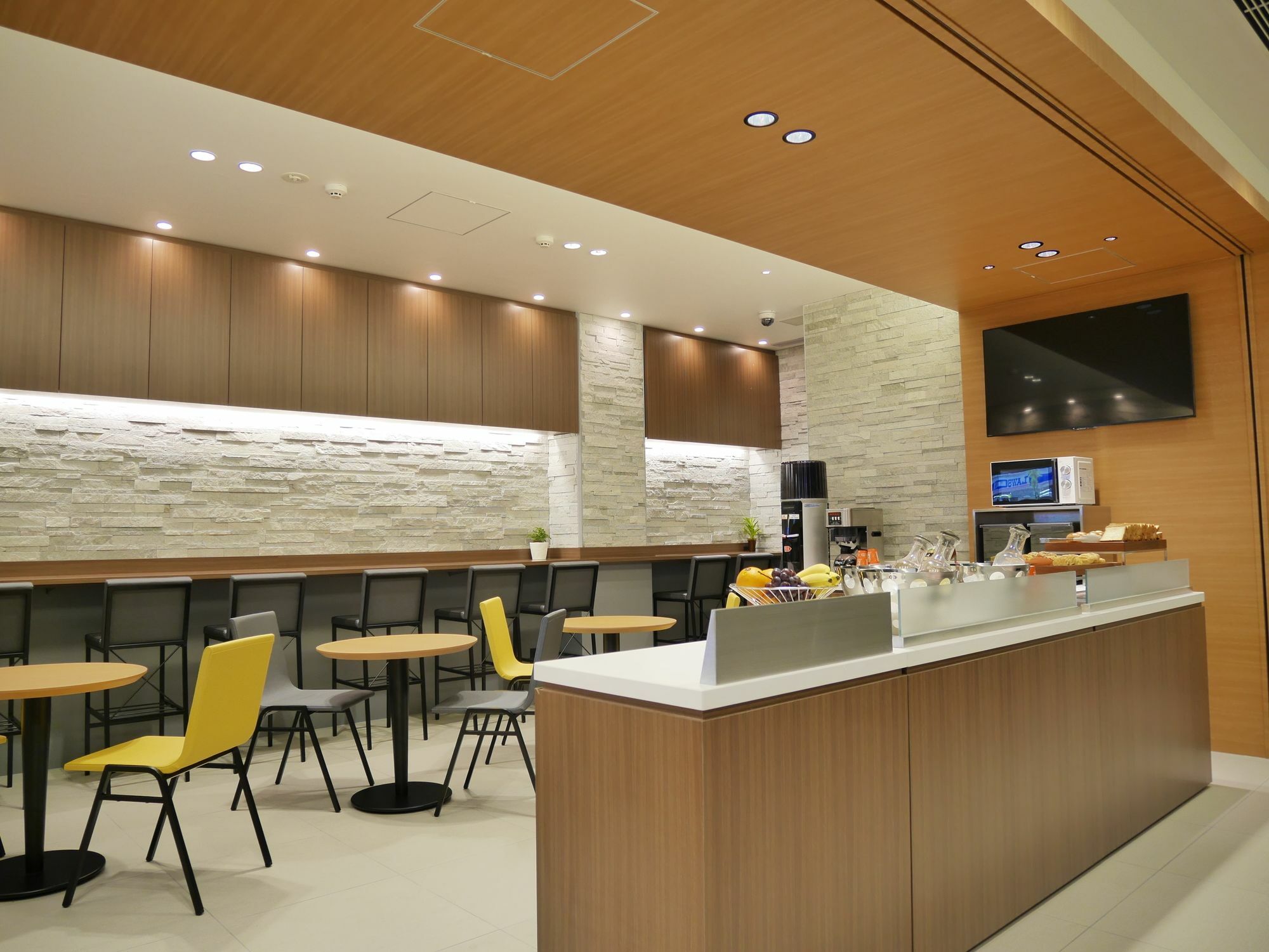 Red Roof Inn & Suites Osaka Namba Nipponbashi Екстериор снимка