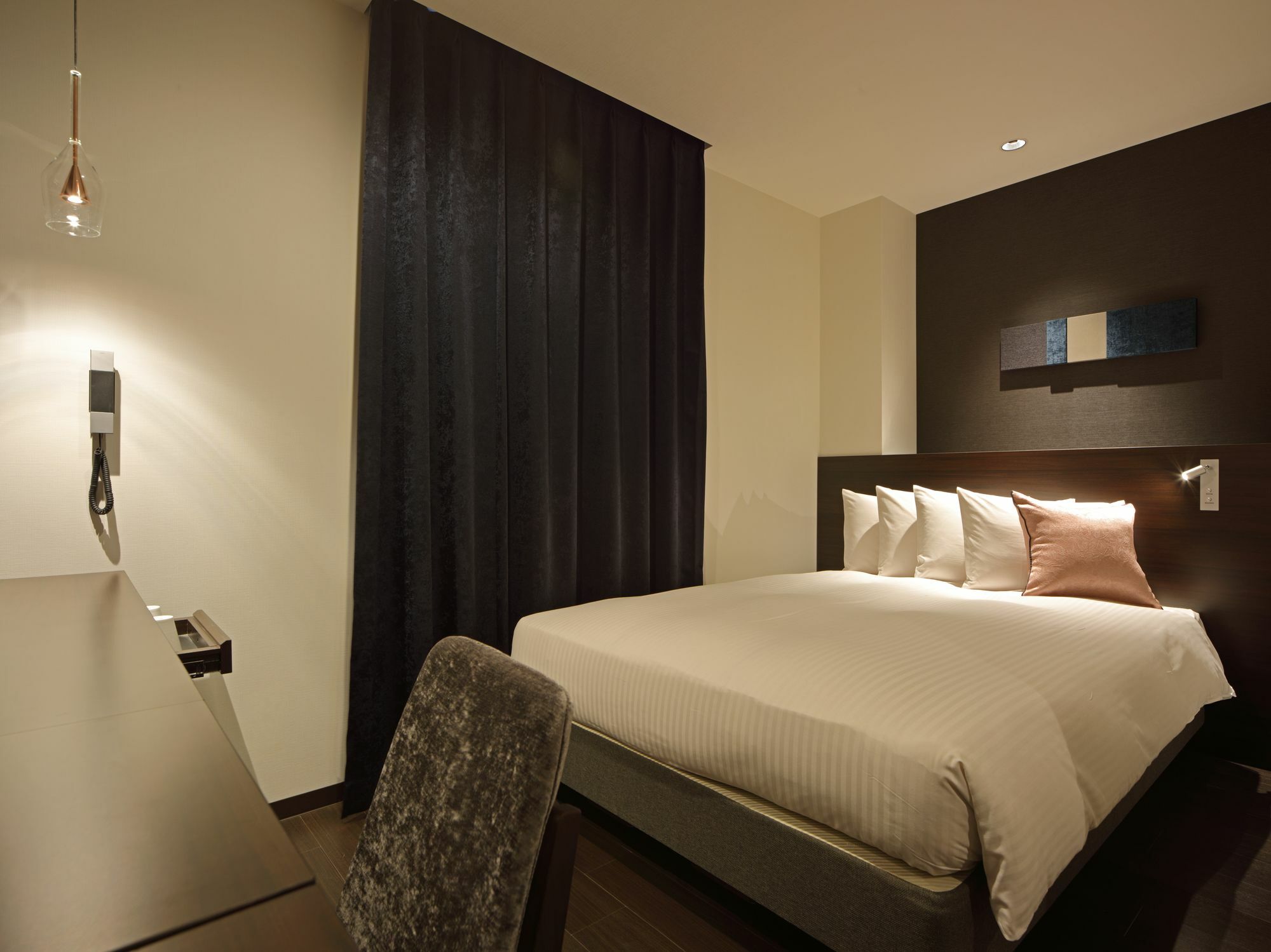 Red Roof Inn & Suites Osaka Namba Nipponbashi Екстериор снимка